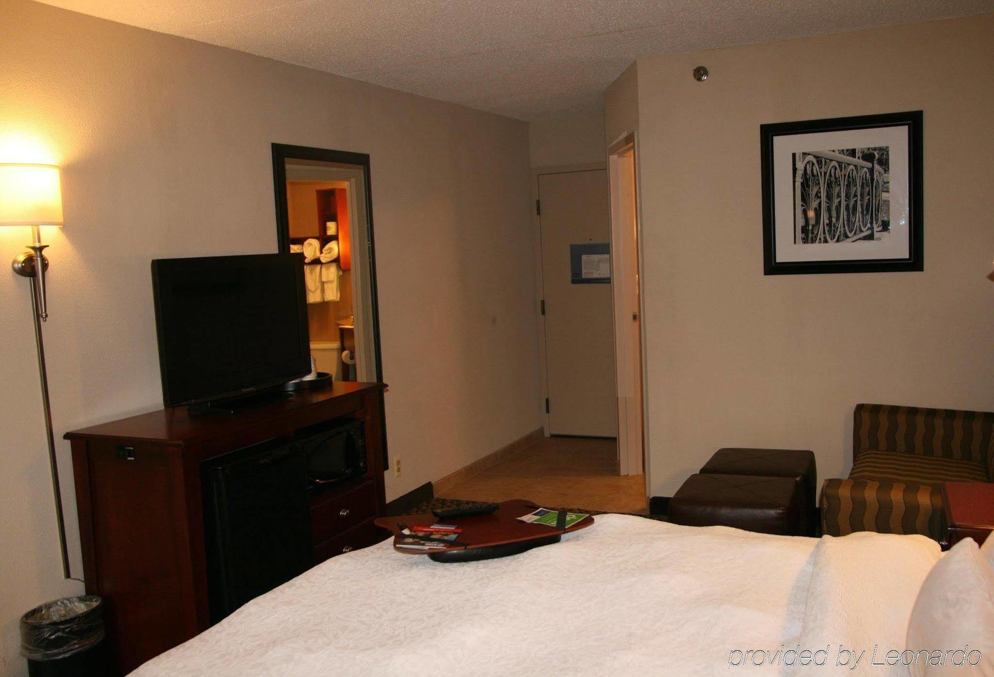 Hampton Inn Detroit Madison Heights South Troy Oda fotoğraf